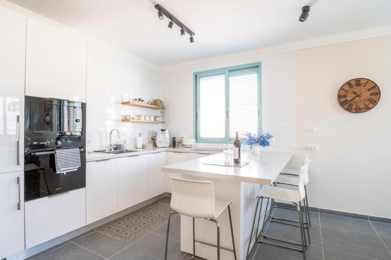 Midrahov Luxury Apartment Zikhron Ya'akov Dış mekan fotoğraf